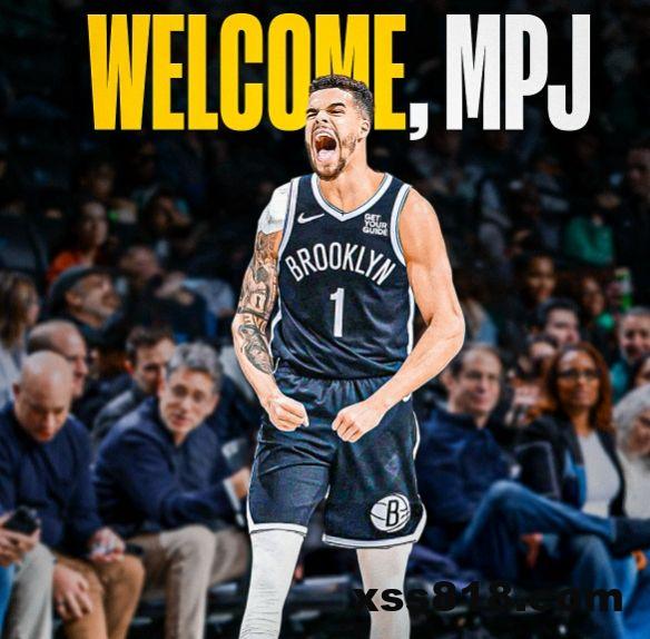 曾凡博签篮网，跑龙套还是真有戏？