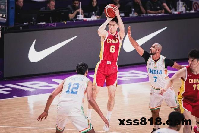 时隔10年全胜出线，中国男篮收获了什么？